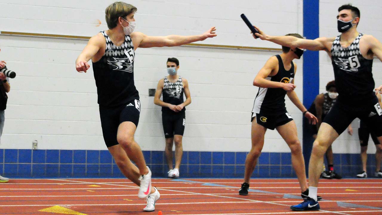 Track And Field Vs UW La Crosse Running Events
